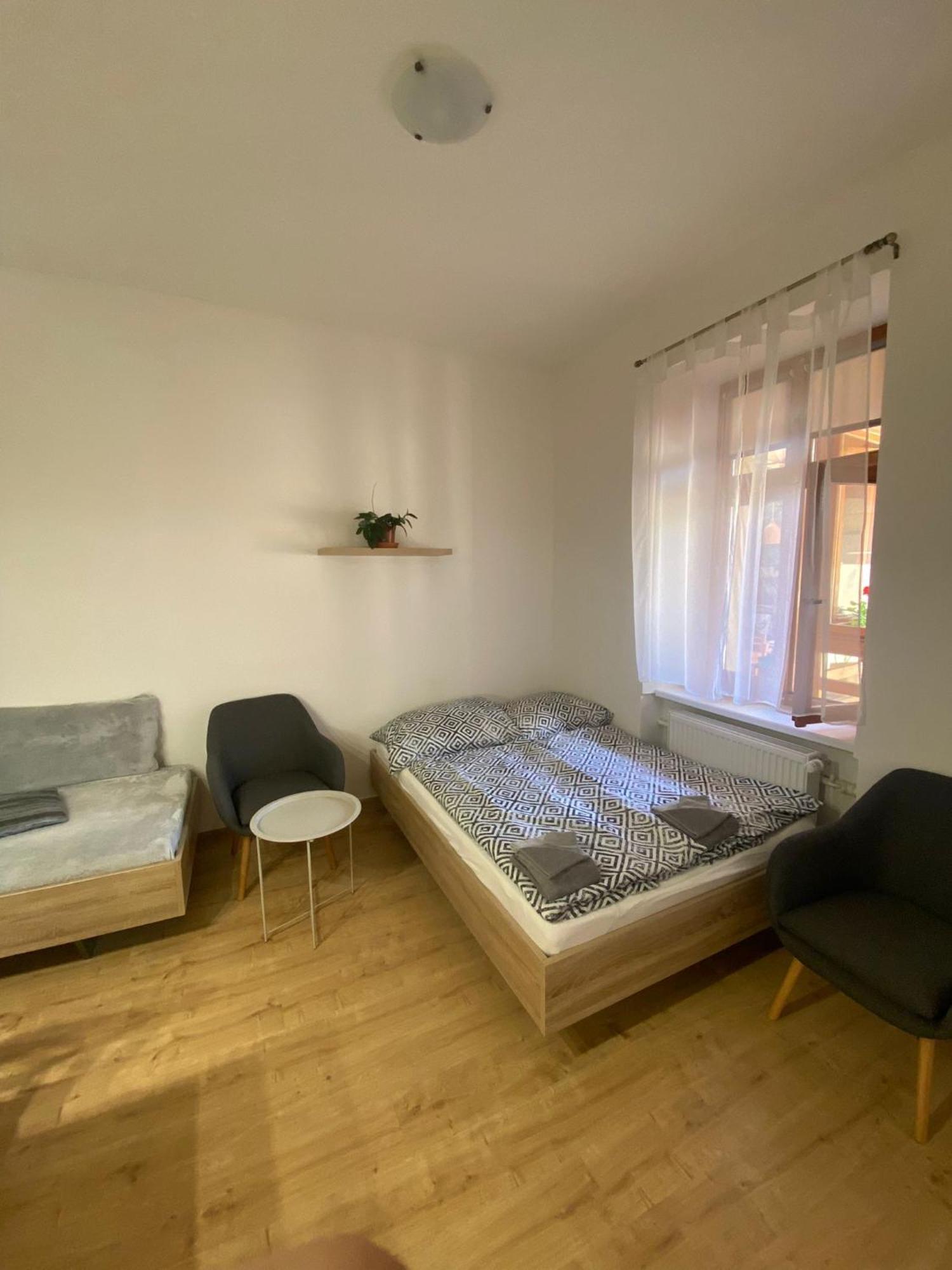 Apartmany Johanka Náchod エクステリア 写真