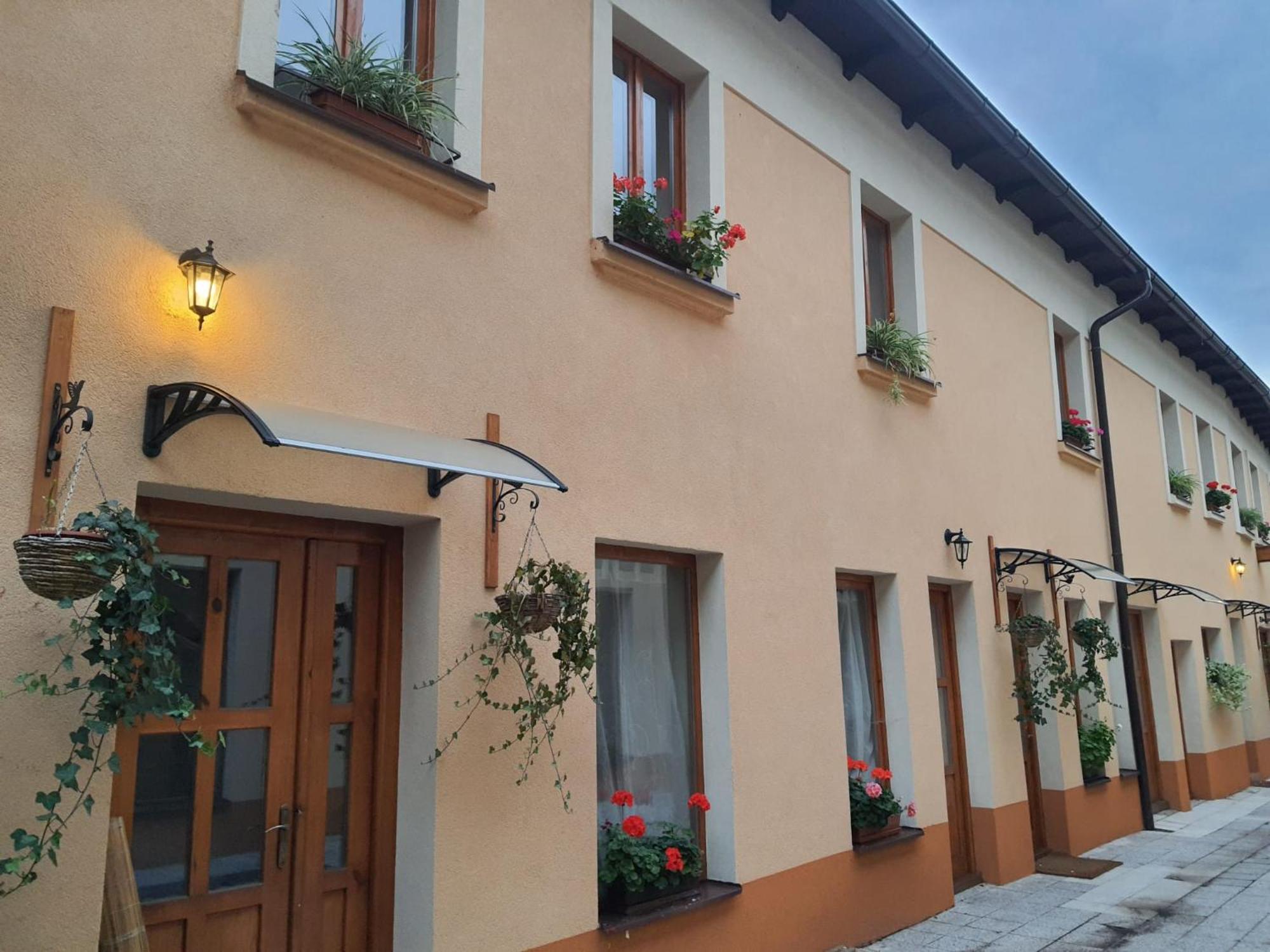 Apartmany Johanka Náchod エクステリア 写真
